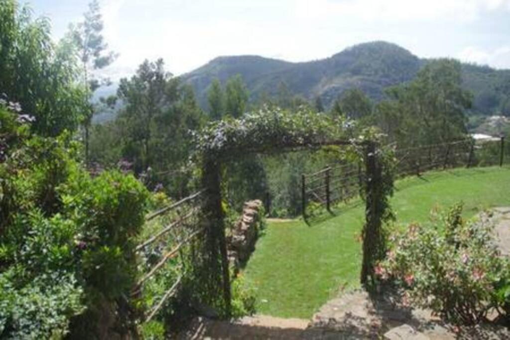 Stumpfields Acomodação com café da manhã Ooty Exterior foto